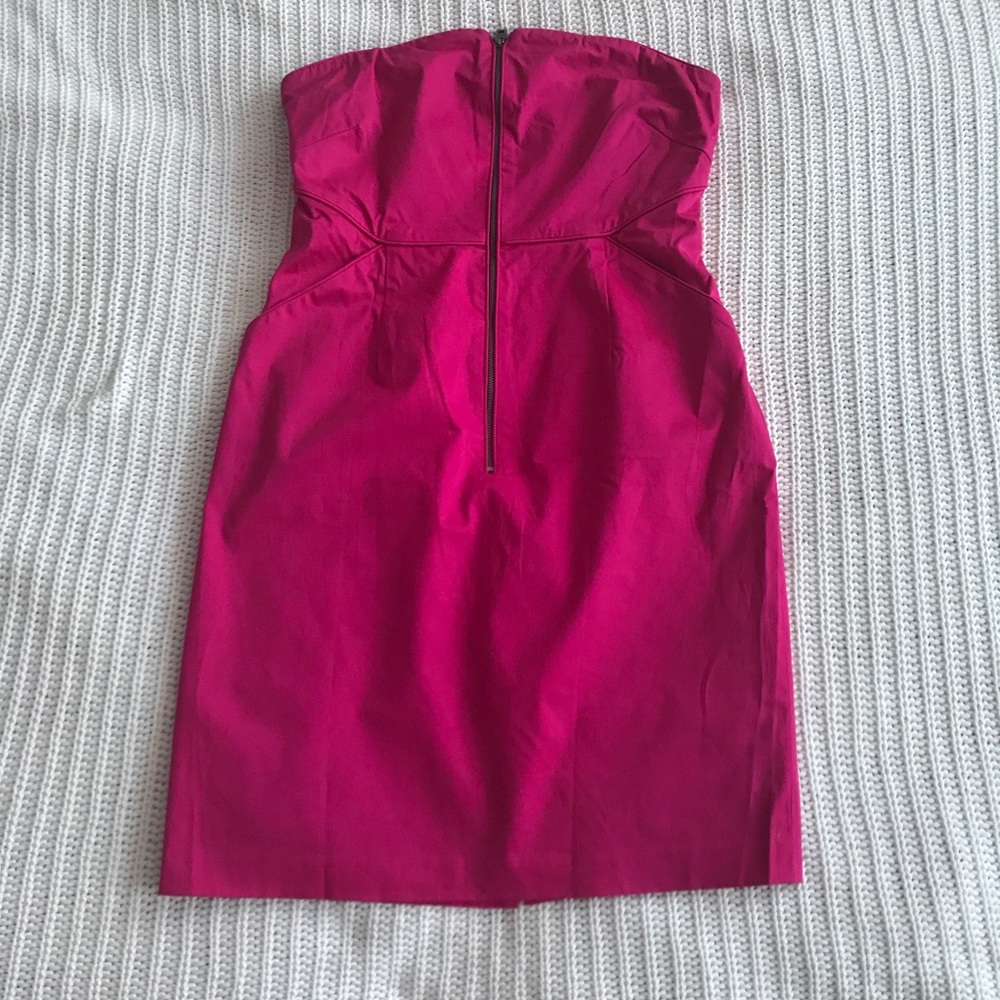 💸SOLD💸Andrew Marc bright pink strapless dress